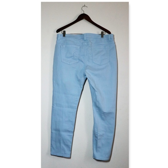 MICHAEL KORS NWOT Baby Blue Denim JEANS Size 14 - Picture 3 of 6